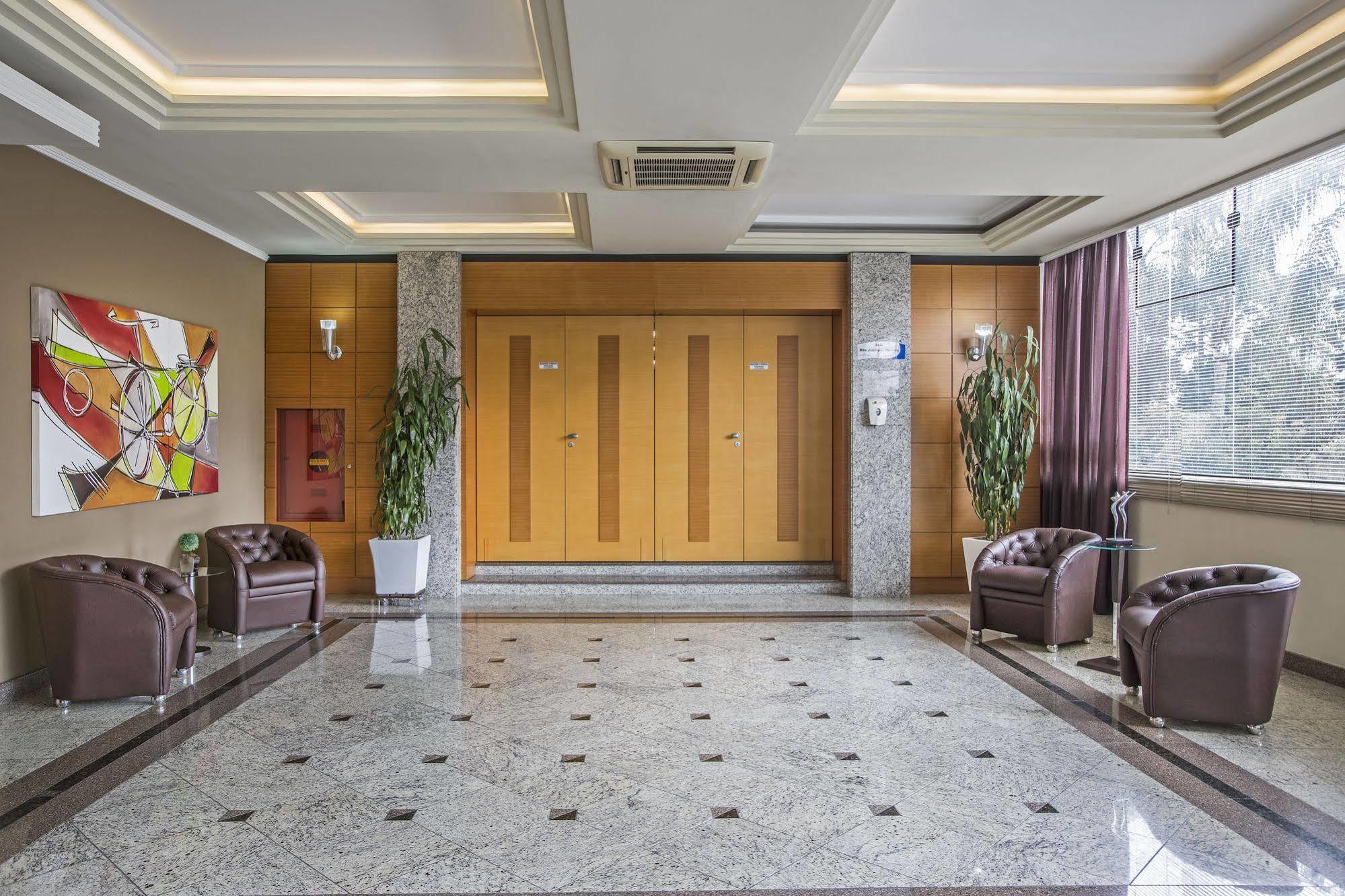Astron Suites Sao Jose Dos Pinhais By Nobile 외부 사진